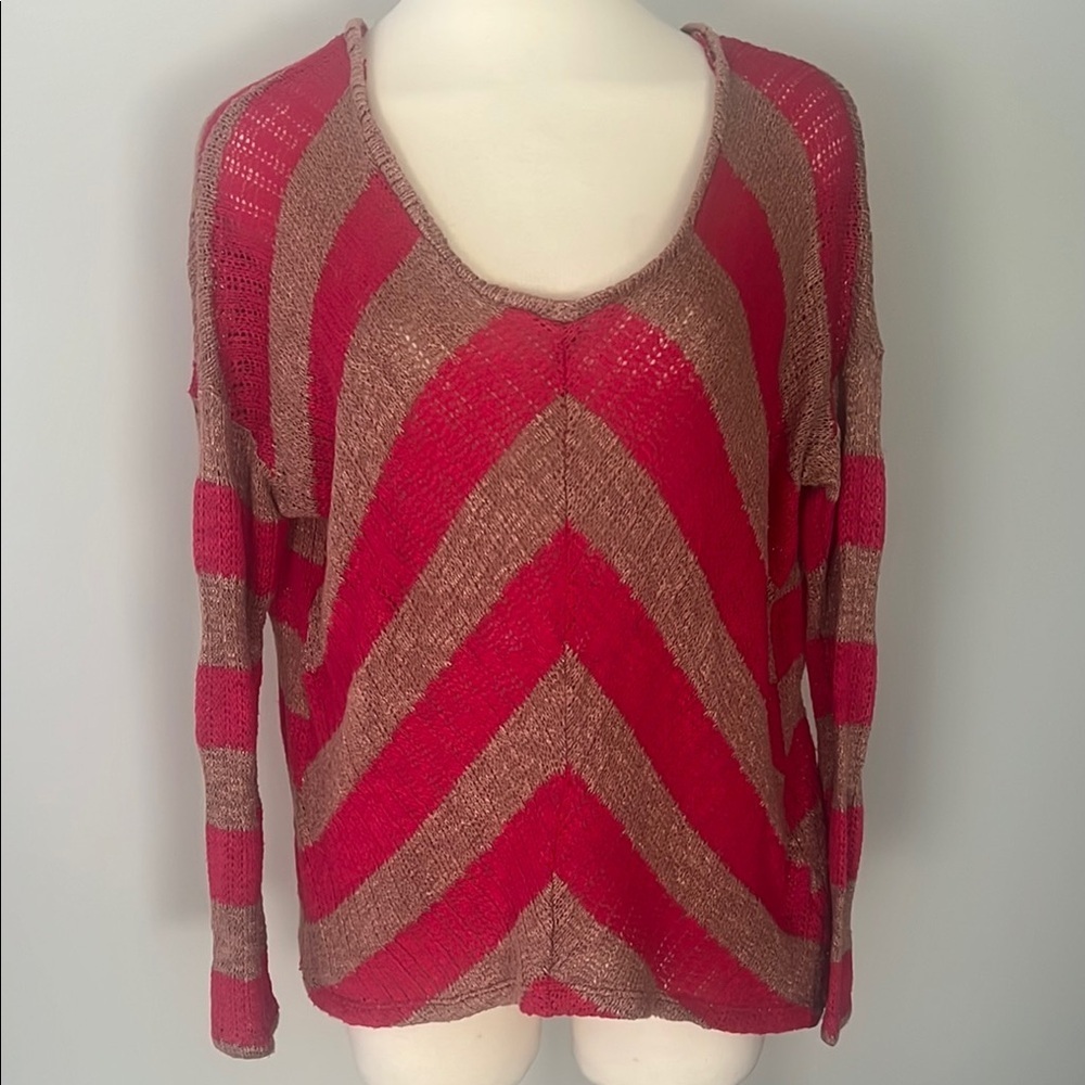 Splendid Magenta and Lt Brown V-Neck Sweater with Striped Pattern